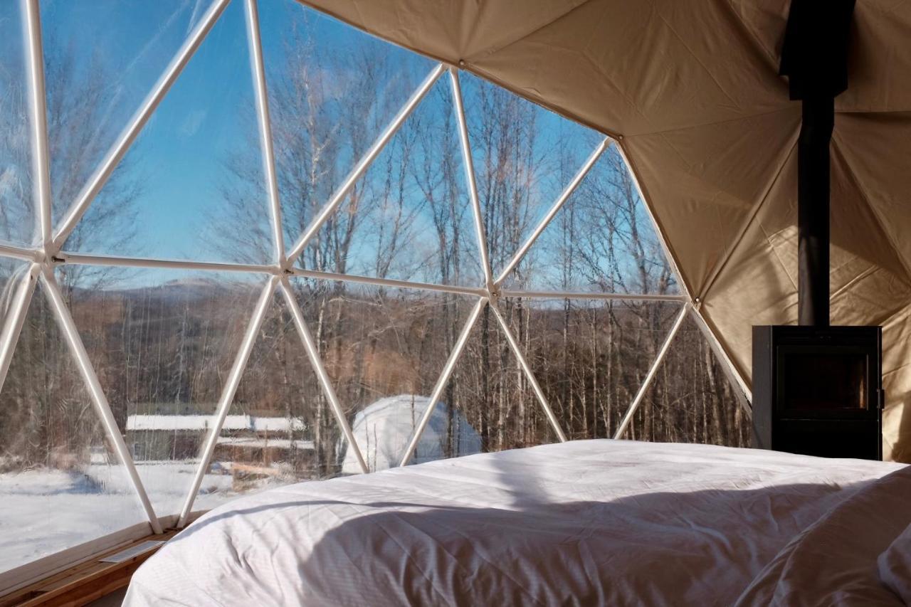 Mi-Clos - Luxury Pods With Private Jacuzzi And Sauna Tente de luxe
